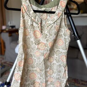 Royal ribbons floral Sleeveless Top size small